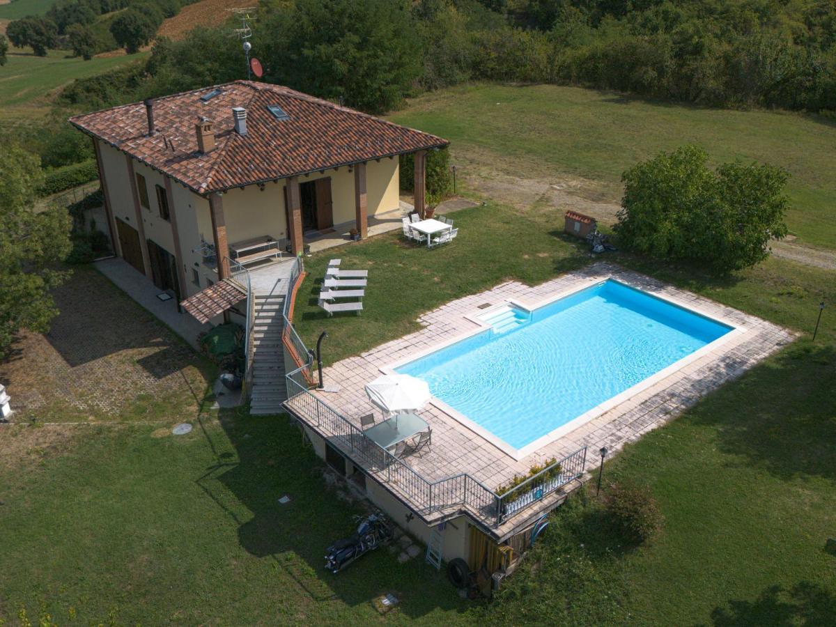 Casolara: Ospitalita Su Misura Daire Castello di Serravalle Dış mekan fotoğraf